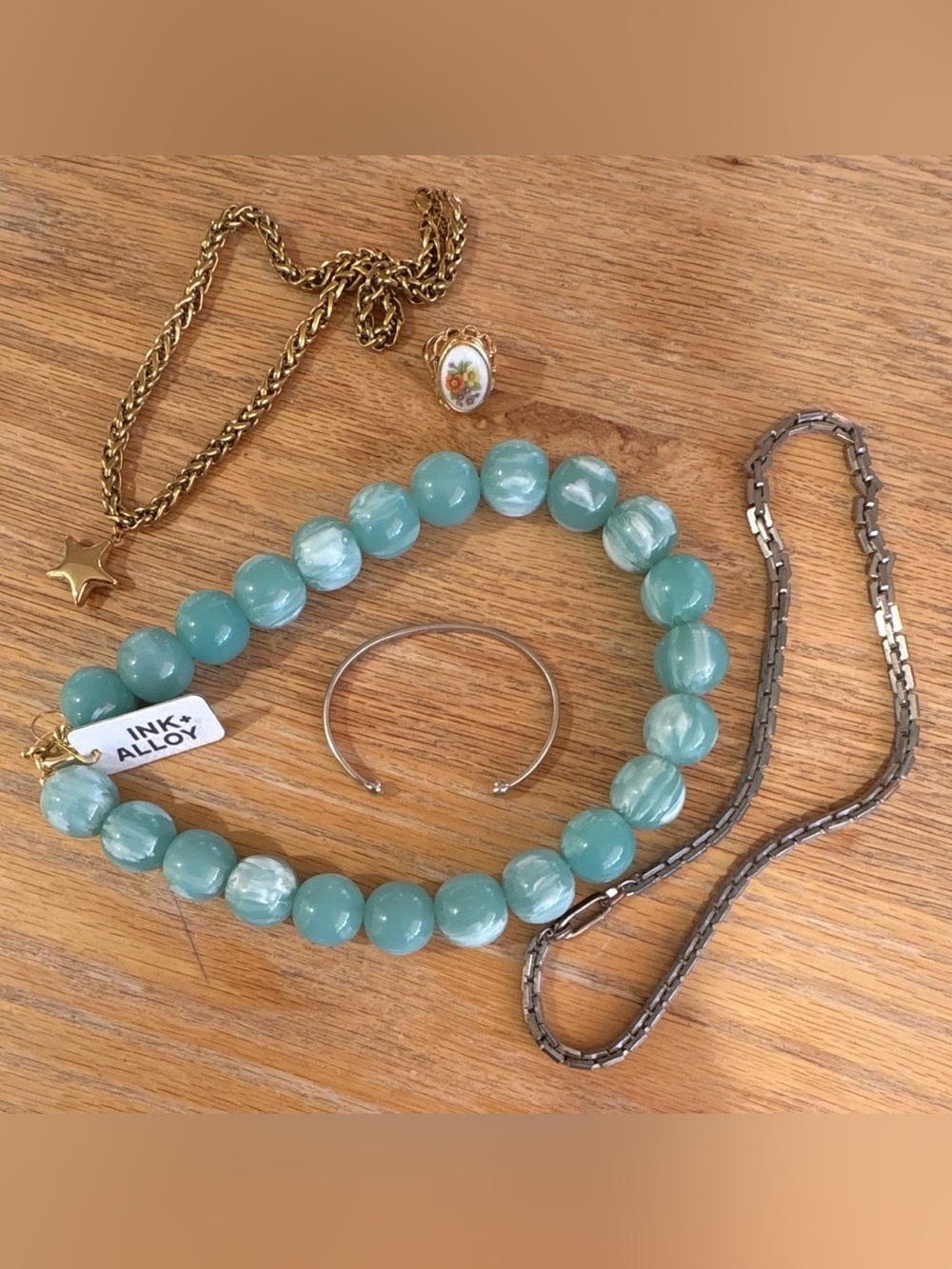 Women's Mixed Jewelry Lot 5pc Necklace Bracelet Bangle Ring lot